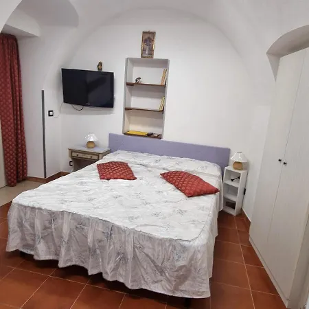 Monolocale Micare 19 *